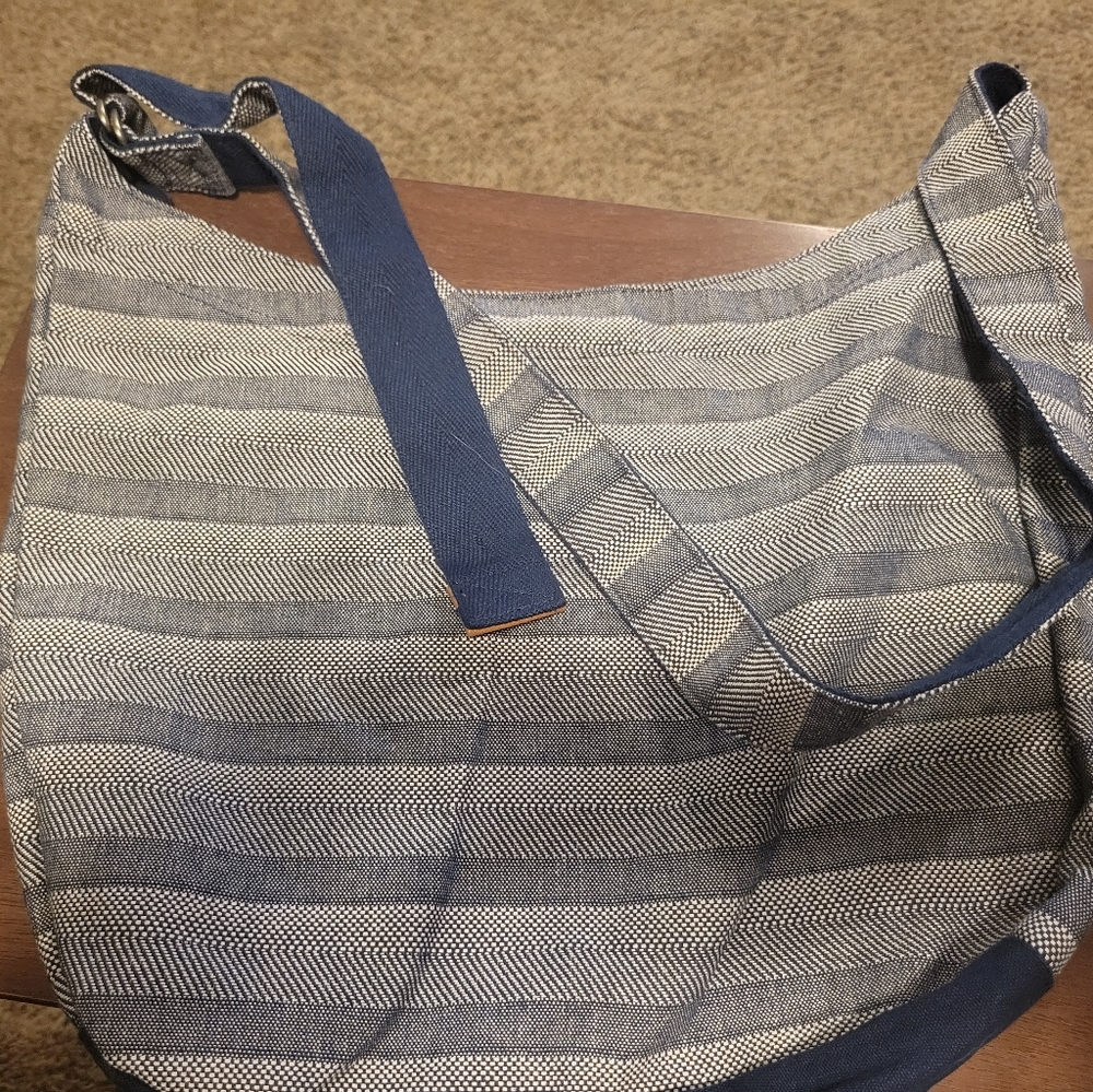 Thirty-One Retro Metro Hobo in Woven Strip